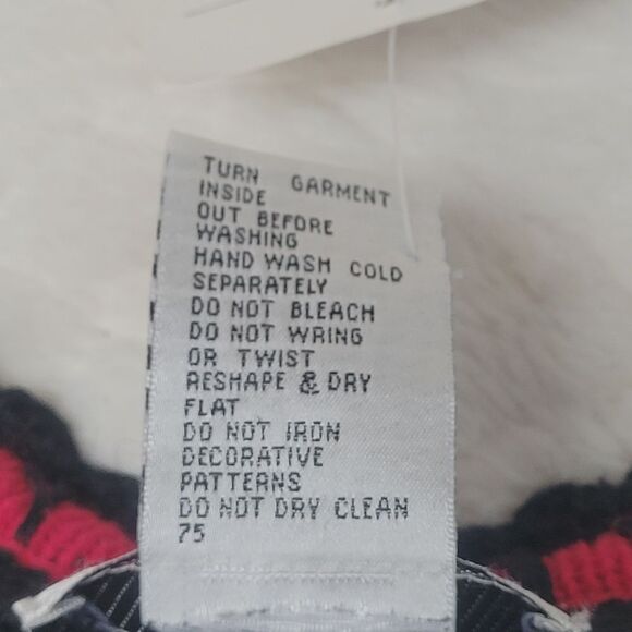 VTG Hampshire Studio Ugly Christmas Sweater Vest 5 Button Embellished Size P New - Picture 10 of 10